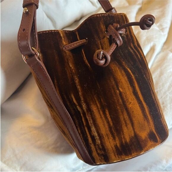 Sezane Micro Farrow Bucket Bag in Velvet - Picture 4 of 5